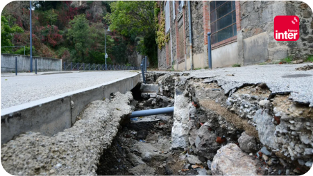 photo d'une route endommagée avec fissures visibles pour représenter l'émission "sciences et écologie" sur france info avec emma haziza